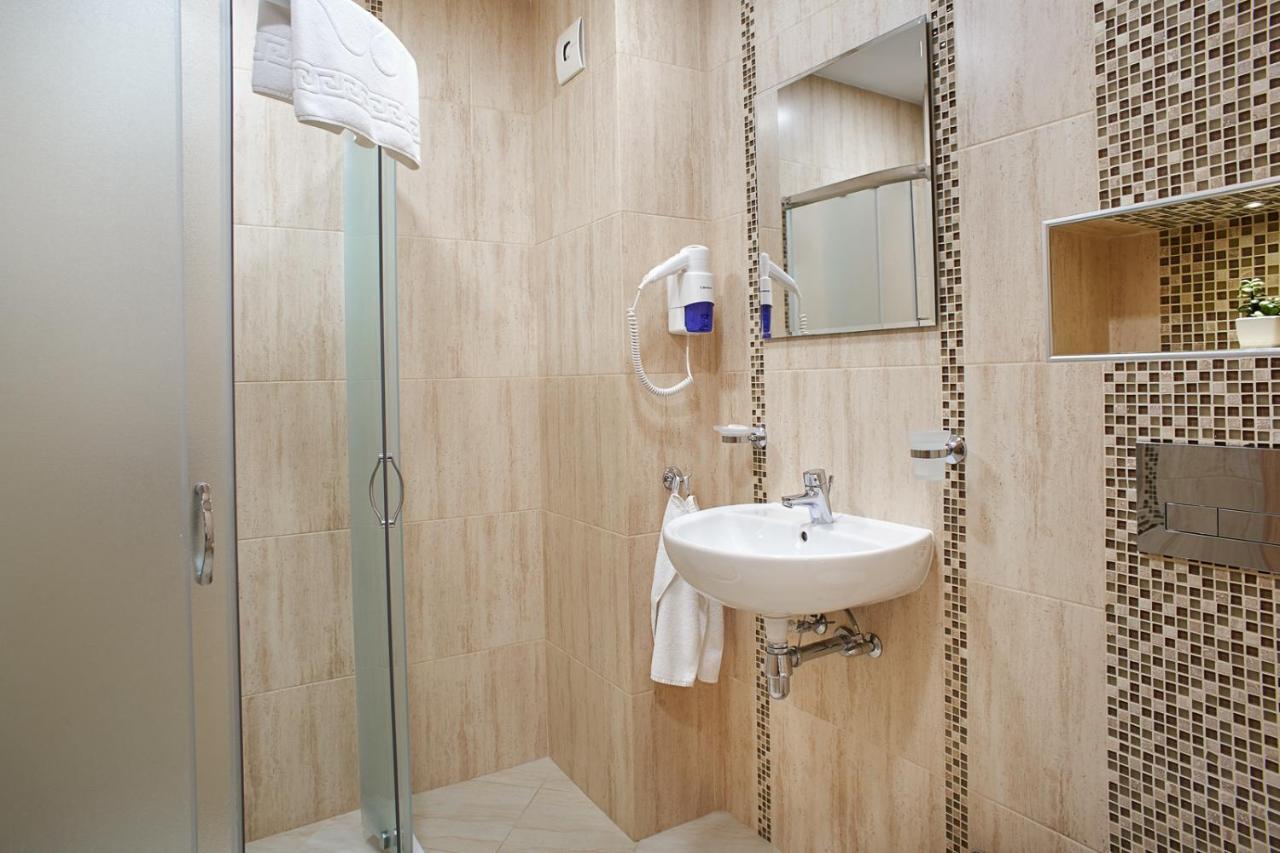 Guest Rooms Tsarevets Велико-Тирново Екстер'єр фото